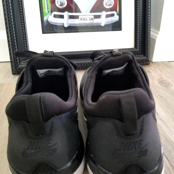 SOLD - Picture 4 of 5